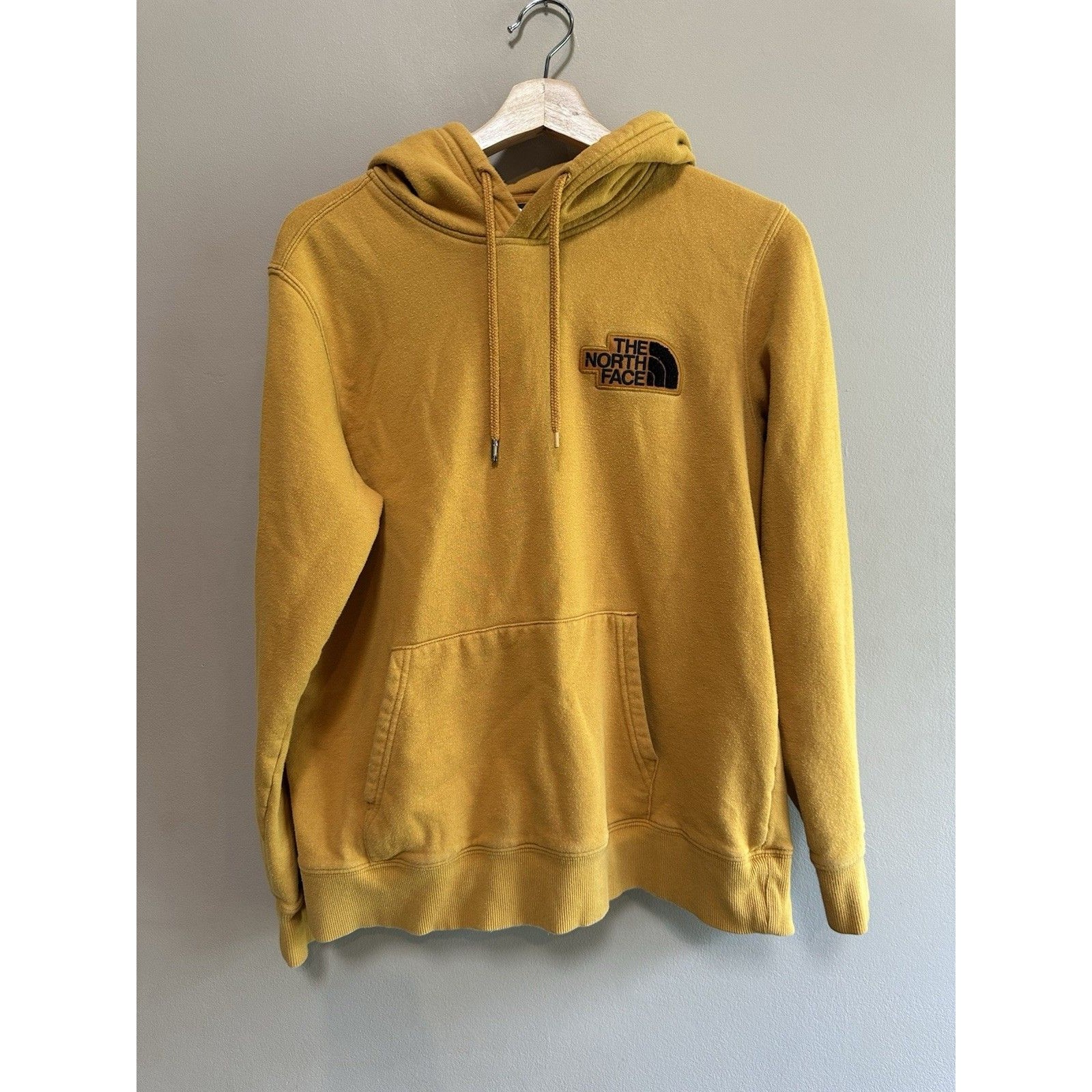 The North Face Box Style Nse Pullover Hoodie Women's Size M Yellow Sweatshirt